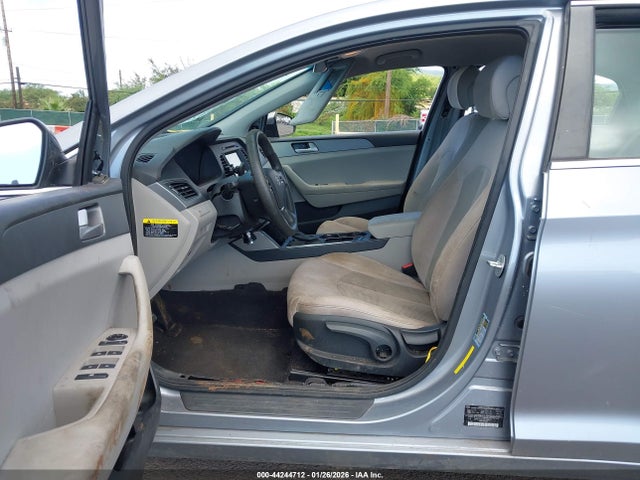 5NPE24AFXGH299617 Hyundai SONATA SE
