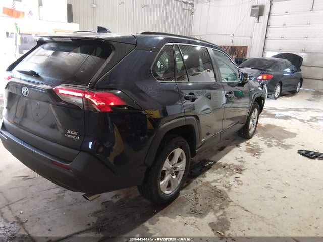 2021 TOYOTA RAV4 HYBRID 4T3RWRFV9MU018348 Photo 3