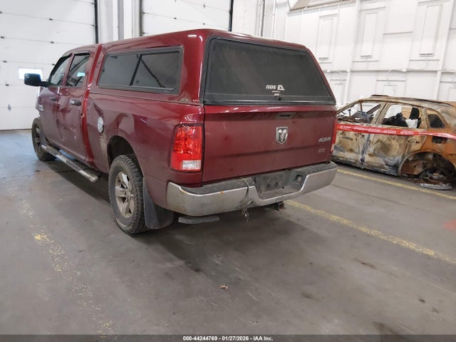 2015 RAM 1500 1C6RR7SM0FS556688 Photo 2