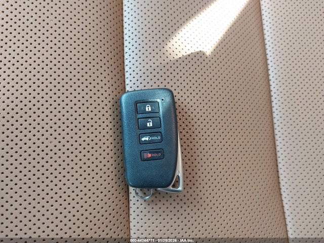 JTJBARBZ1F2018829 Lexus NX 200T