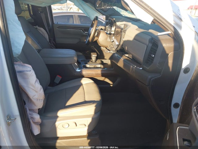 44244777 :رقم المزاد ، 3GTUUDED8SG123696 vin ، 2025 Gmc Sierra 1500 4wd  Short Box Slt مزاد بيع