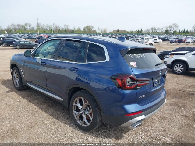2023 BMW X3 5UX53DP09P9T13630 Photo 2