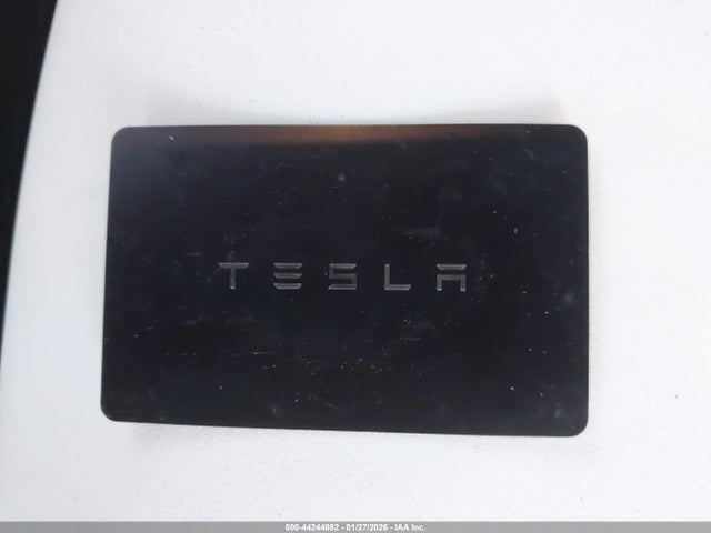 2025 TESLA MODEL Y 7SAYGDED5SA340914 Photo 10