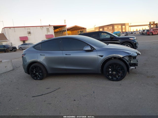 7SAYGDED5SA340914 Tesla Model Y Long Range Dual Motor Rear-wheel Drive