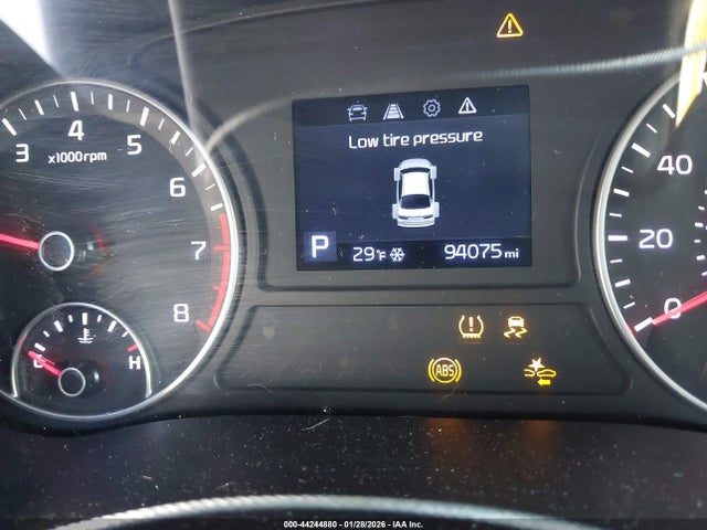 44244880 :رقم المزاد ، 5XXGT4L34KG348579 vin ، 2019 Kia Optima Lx مزاد بيع