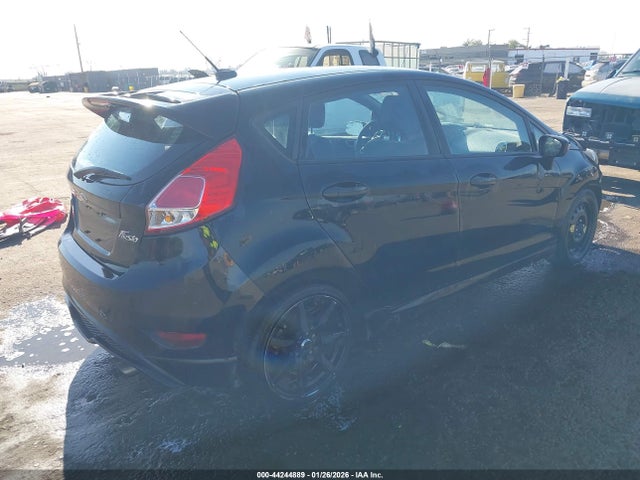 Ford FIESTA ST 2017 3FADP4GX2HM153517 Image 4
