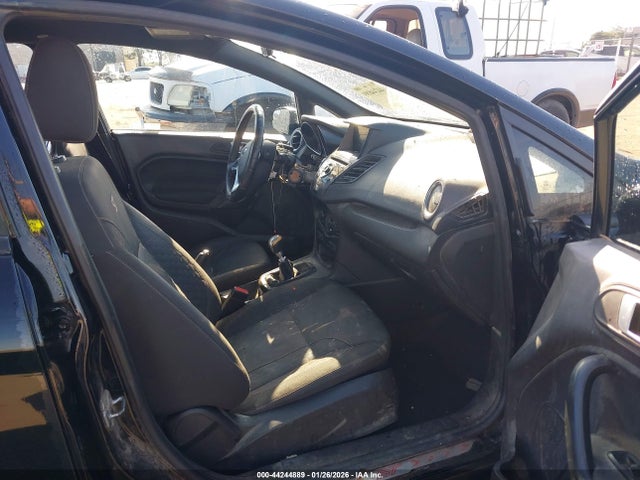 Ford FIESTA ST 2017 3FADP4GX2HM153517 Image 5