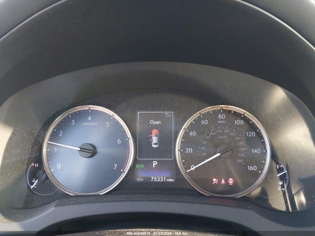 JTHBA1D27K5085656 Lexus IS 300