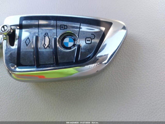 2022 BMW X3 5UX53DP07N9M03792 Photo 10