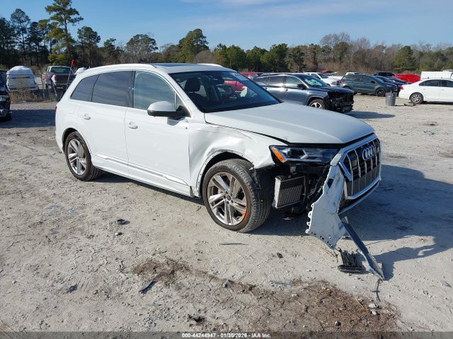 2023 AUDI Q7 WA1VXBF78PD000214 Photo 0