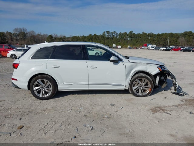 2023 Audi Q7 Prestige 55 Tfsi Quattro Tiptronic მანქანა იყიდება აუქციონზე, vin: WA1VXBF78PD000214, აუქციონის ნომერი: 44244947