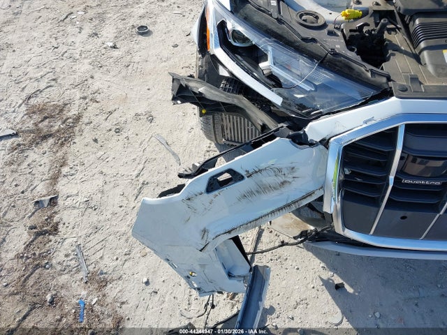 2023 Audi Q7 Prestige 55 Tfsi Quattro Tiptronic მანქანა იყიდება აუქციონზე, vin: WA1VXBF78PD000214, აუქციონის ნომერი: 44244947