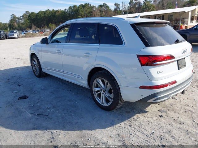 2023 AUDI Q7 WA1VXBF78PD000214 Photo 2