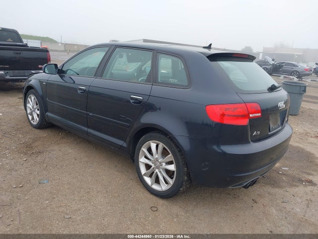 2012 AUDI A3 WAUBEAFM6CA105406 Photo 2