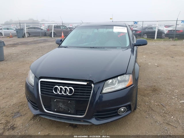 2012 AUDI A3 WAUBEAFM6CA105406 Photo 5