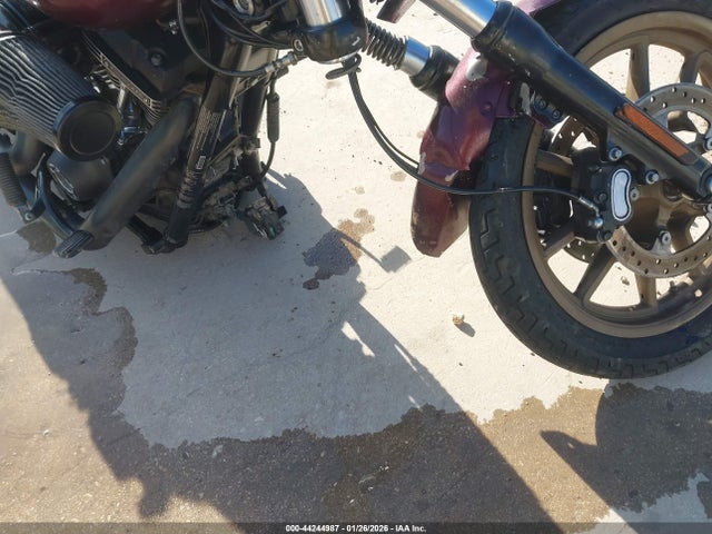 1HD1GS810HC308528 Harley-Davidson FXDLS