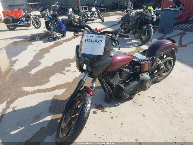 1HD1GS810HC308528 Harley-Davidson FXDLS