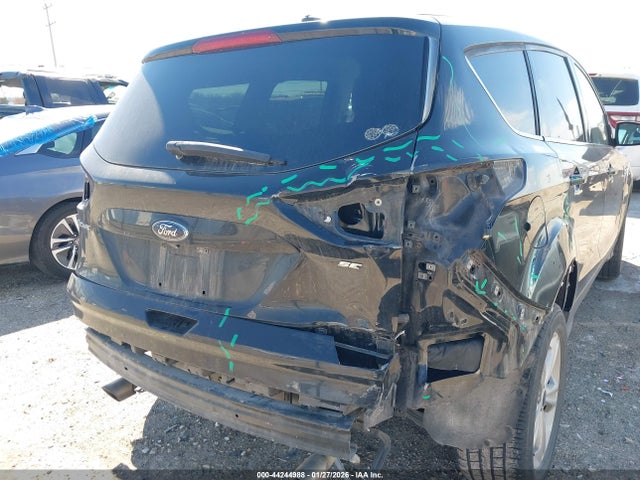1FMCU0G78GUA44427 Ford ESCAPE SE