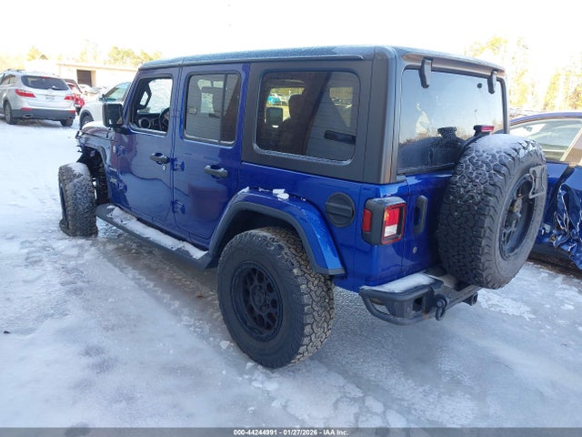 2019 JEEP WRANGLER UNLIMITED 1C4HJXEN6KW501830 Photo 2