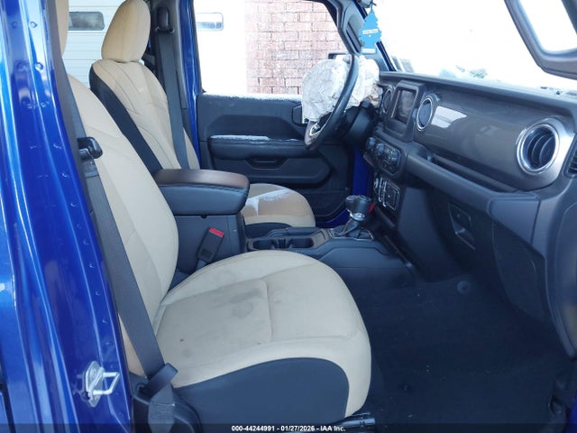 2019 JEEP WRANGLER UNLIMITED 1C4HJXEN6KW501830 Photo 4