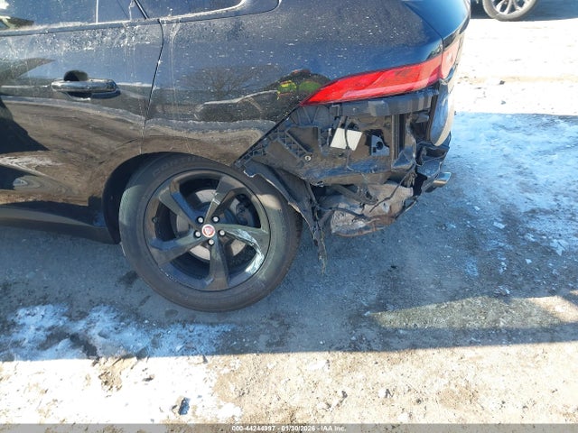 2019 JAGUAR F-PACE SADCJ2FX7KA356313 Photo 5