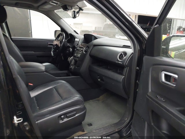 Honda Pilot Touring 2015 5FNYF4H97FB045264 Image 5