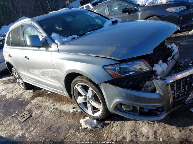 2011 AUDI Q5 WA1DKAFP5BA075516 Photo 0