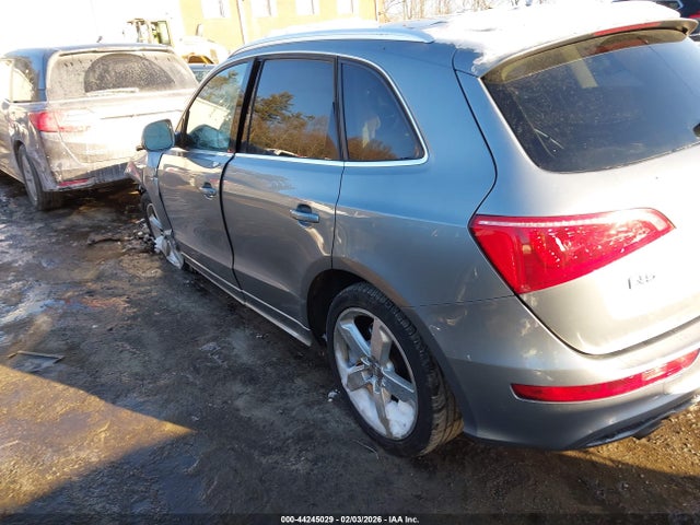 2011 AUDI Q5 WA1DKAFP5BA075516 Photo 2