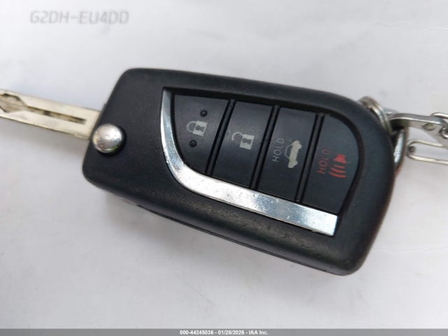 4T1G11AK1NU647231 Toyota CAMRY SE