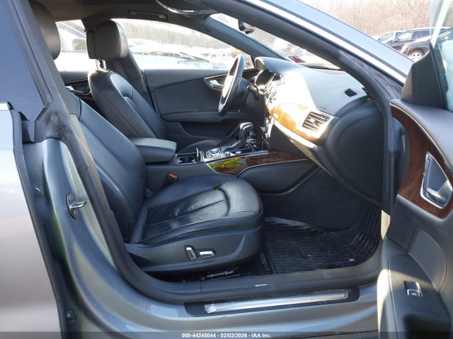 2016 AUDI A7 WAUWGAFC4GN092575 Photo 4