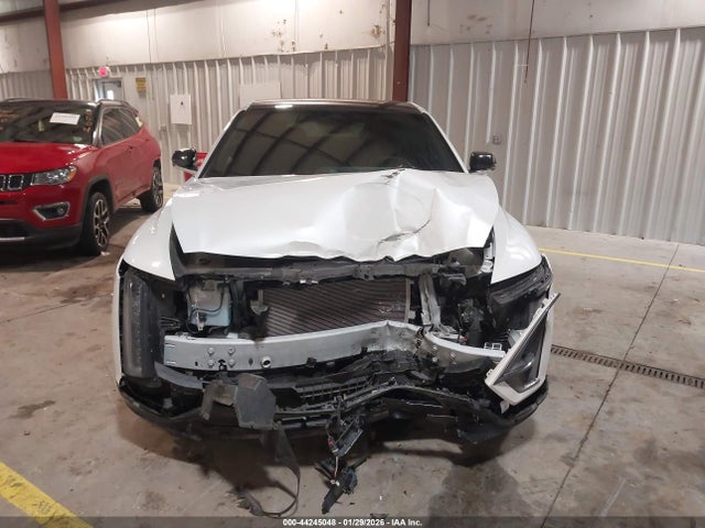 44245048 :رقم المزاد ، 1GYKPTRL5RZ118129 vin ، 2024 Cadillac Lyriq Sport W/1sf مزاد بيع