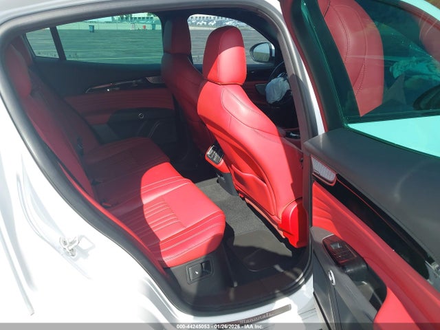 2023 MASERATI GRECALE ZN682AVM5P7429147 Photo 7