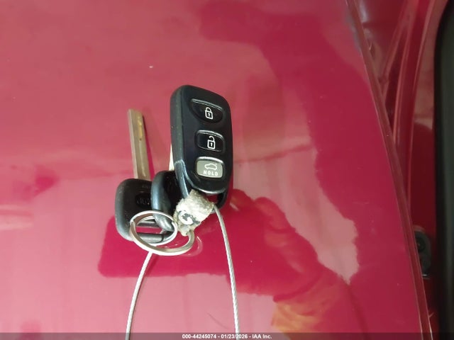 5NPEB4AC8EH945644 Hyundai SONATA GLS