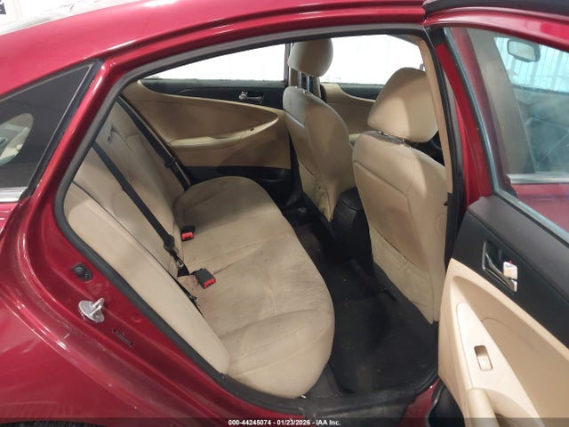 5NPEB4AC8EH945644 Hyundai SONATA GLS