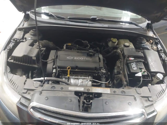 1G1PA5SH8F7293344 Chevrolet Cruze Ls Auto
