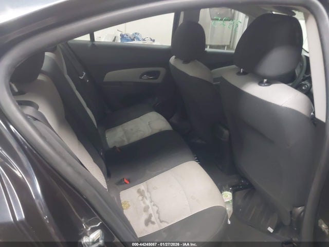 1G1PA5SH8F7293344 Chevrolet Cruze Ls Auto