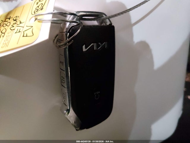 KIA Ev6 Wind 2023 KNDC3DLC4P5105087 Image 11
