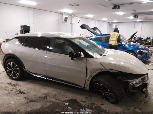 KIA Ev6 Wind 2023 KNDC3DLC4P5105087 Image 6