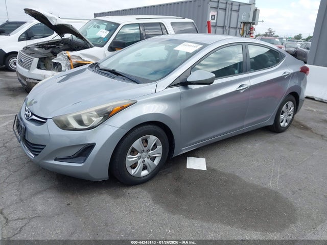 5NPDH4AE4GH728509 Hyundai ELANTRA SE