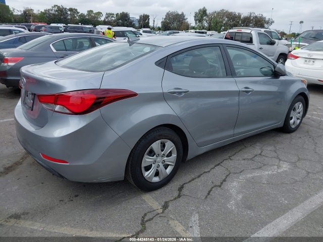 5NPDH4AE4GH728509 Hyundai ELANTRA SE