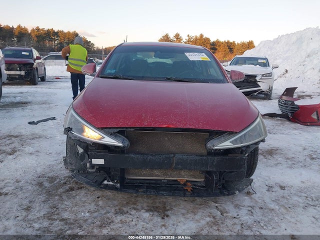 5NPD84LF8KH469067 Hyundai Elantra Value Edition