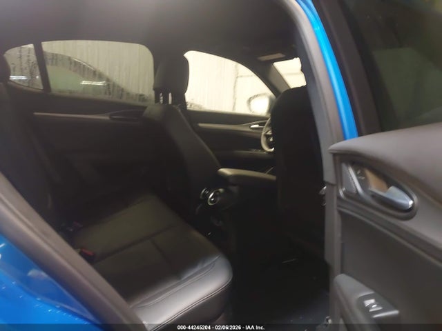 44245204 :رقم المزاد ، ZASPAKAN8S7D96715 vin ، 2025 Alfa Romeo Stelvio Sprint Awd مزاد بيع