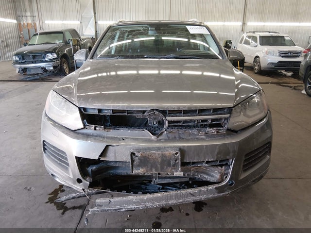 Продаж на аукціоні авто 2013 Volkswagen Touareg Vr6 Lux, vin: WVGEF9BP5DD003845, номер лоту: 44245211
