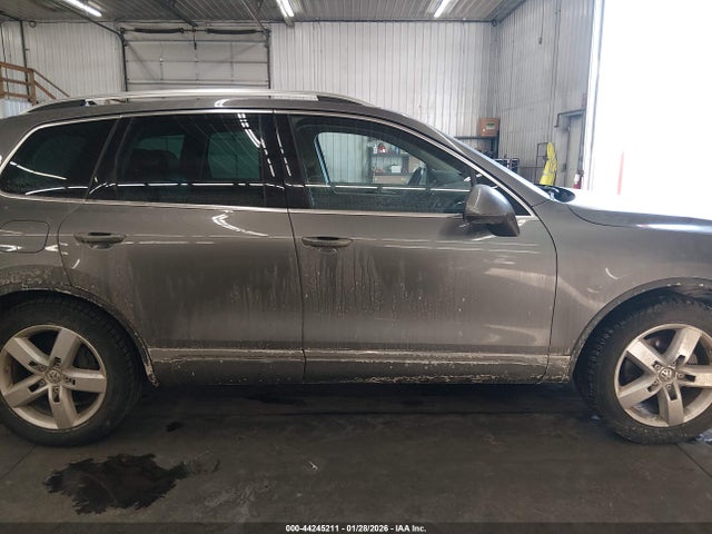 Продаж на аукціоні авто 2013 Volkswagen Touareg Vr6 Lux, vin: WVGEF9BP5DD003845, номер лоту: 44245211