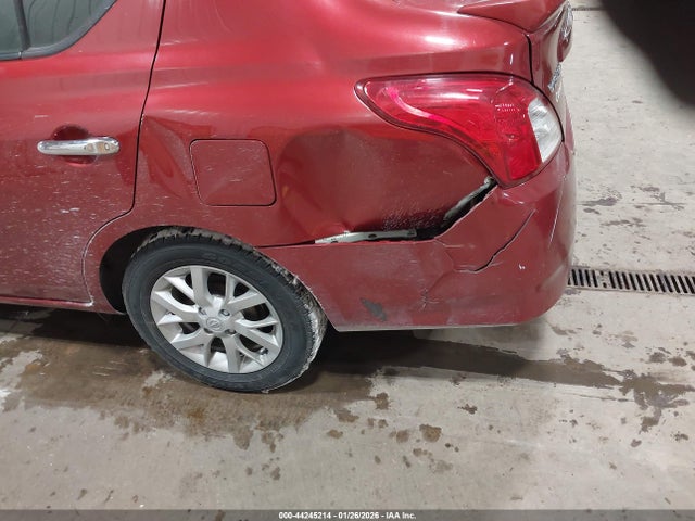 3N1CN7AP4JL820642 Nissan Versa 1.6 Sv