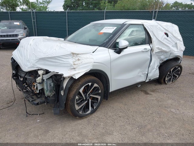Продаж на аукціоні авто 2023 Mitsubishi Outlander Se 2.5 S-awc, vin: JA4J4UA83PZ051111, номер лоту: 44245225
