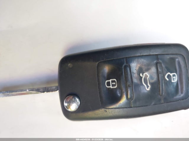 WVGBV7AX3GW584010 Volkswagen TIGUAN SE