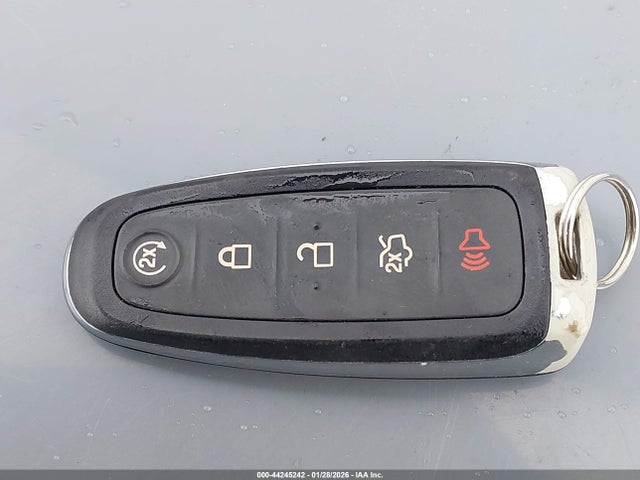 1FADP5FU9HL108394 Ford C-max Energi Titanium