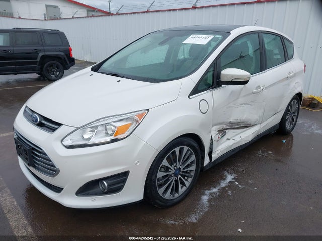 1FADP5FU9HL108394 Ford C-max Energi Titanium