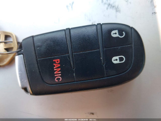 44245256 :رقم المزاد ، 3C4PDCAB6GT182398 vin ، 2016 Dodge Journey Se مزاد بيع